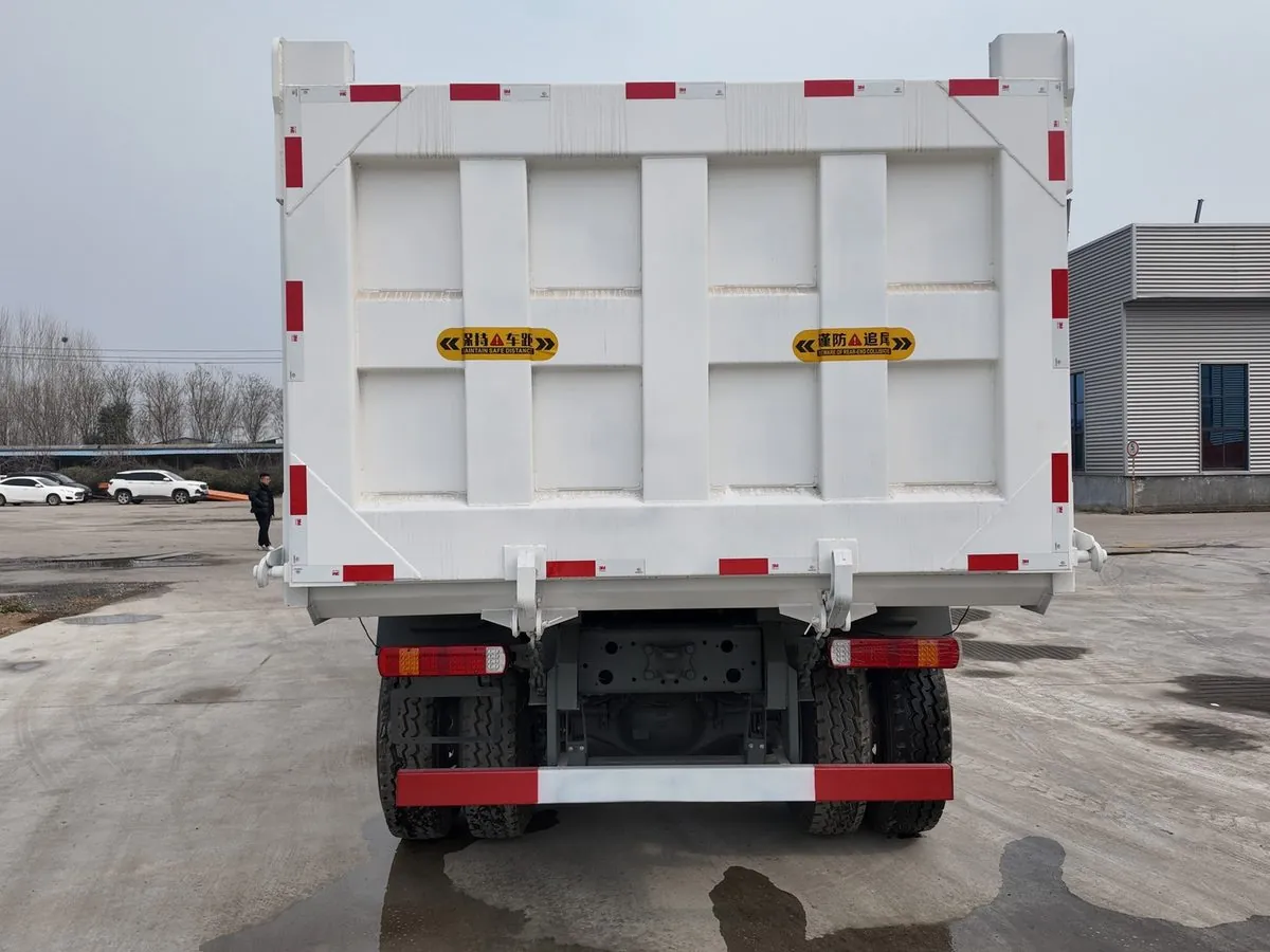 SINOTRUK HOWO dump truck for Africa export